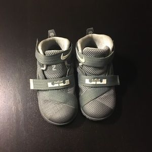 Nike LeBron Soldier IX Toddler shoes